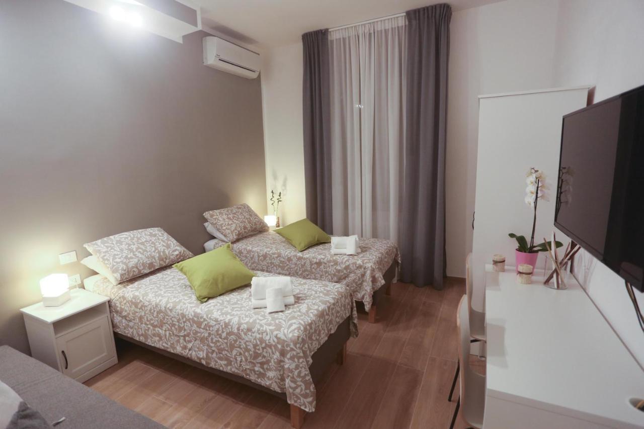 Residenza Leone Bed & Breakfast Floransa Dış mekan fotoğraf